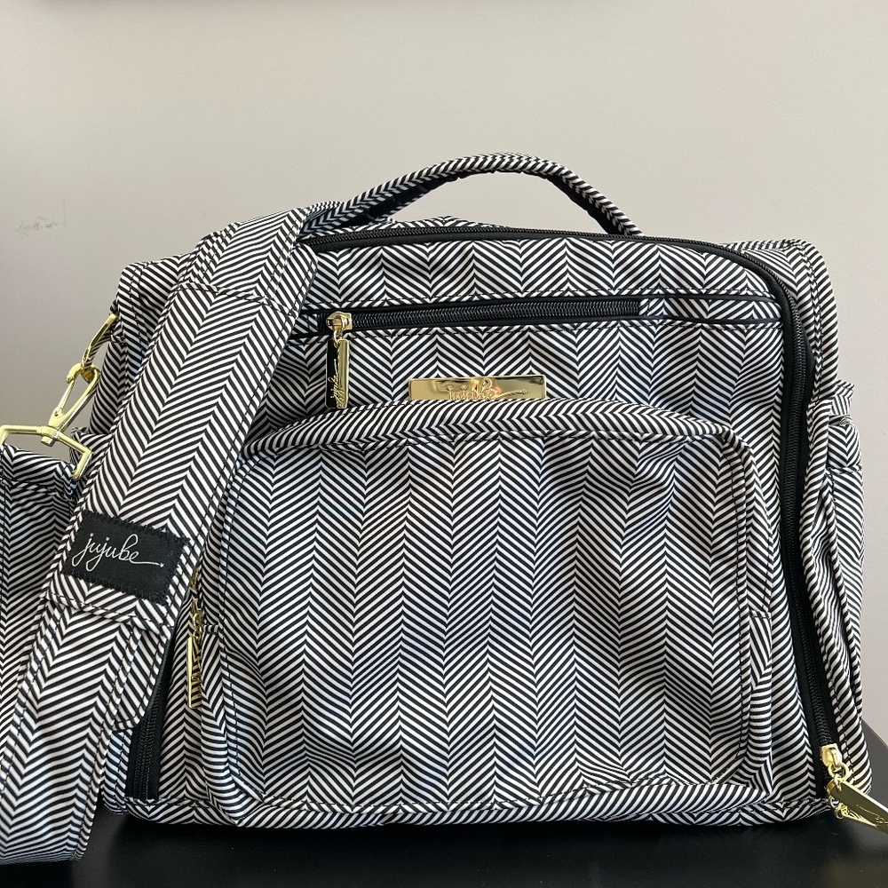Ju-Ju-Be Legacy Collection B.F.F. Convertible Diaper Bag - EUC
